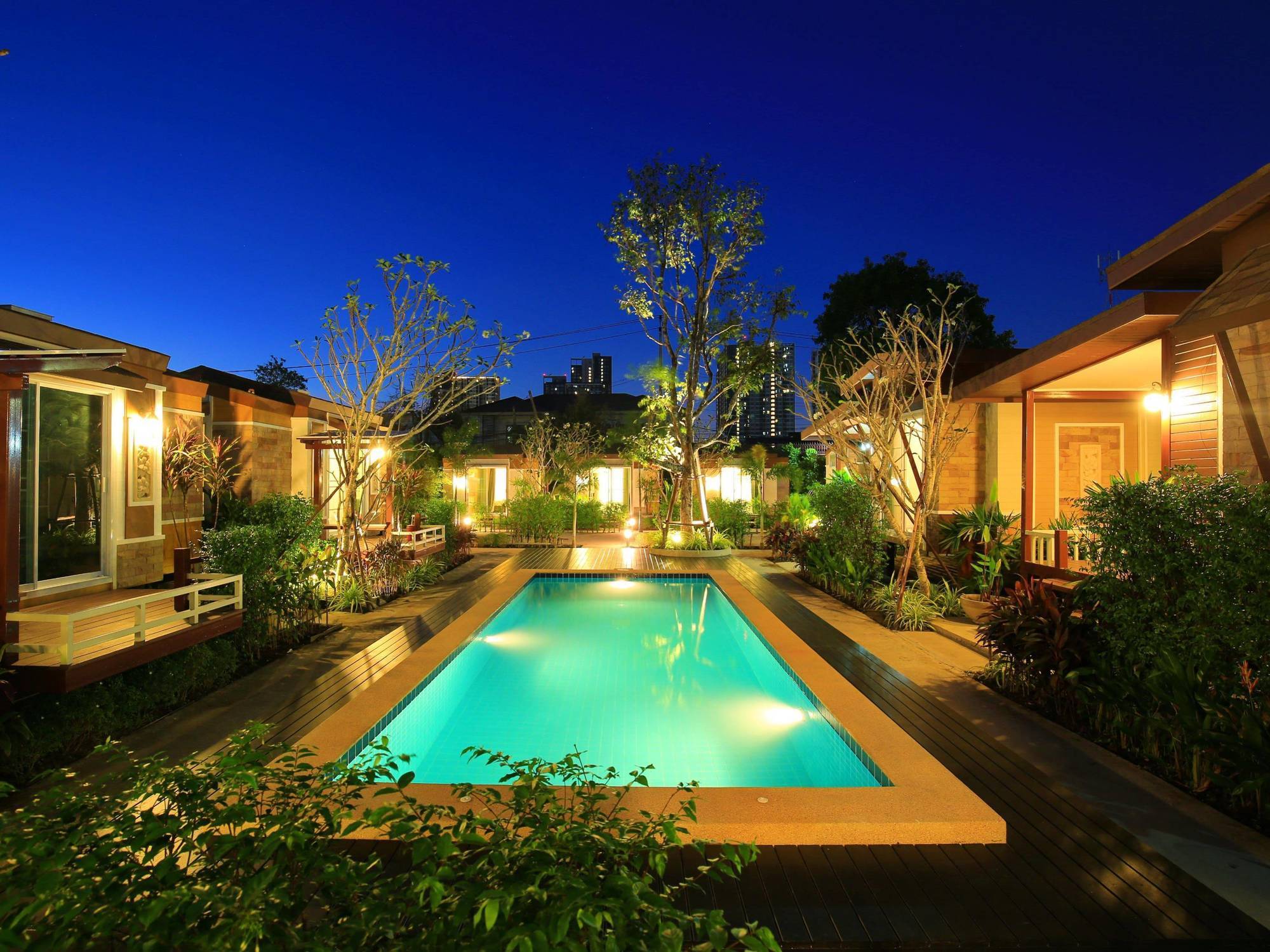 Resort M Bangkok - BTS Onnut Exterior foto